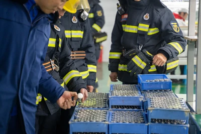 How To Extinguish Lithium Battery Fire？